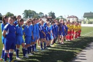 Юні футболістки з Маневич вийшли у трійку переможців на чемпіонаті