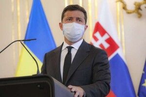 Євросоюз попередив Зеленського про ризики втрати безвізу та фінансової допомоги - Atlantic Council 