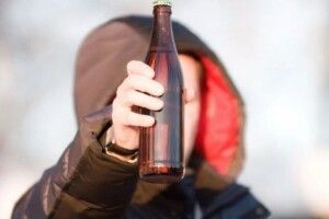 На Волині продали алкоголь неповнолітній: як покарали продавчиню