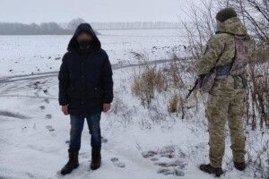 Прикордонники затримали підлітка, який йшов пішки в Москву