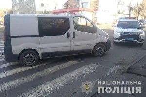 У Володимир-Волинському районі легковик злетів у кювет
