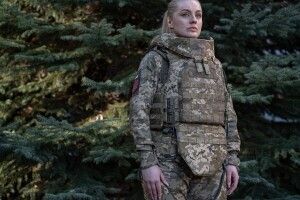 Міноборони сертифікувало перший бронежилет для українських захисниць (Фото)