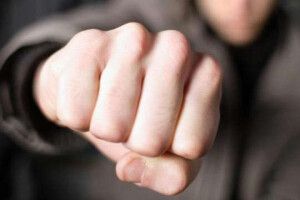 У Німеччині невідомий побив українця, коли дізнався його національність 