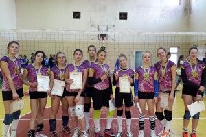 Юні ковельські волейболістки повернулись з перемогою з одеського новорічного турніру