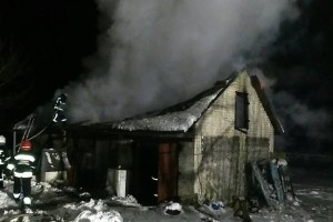 У пожежі на Рівненщині згоріло 1,5 тонни торфобрикету (Фото)