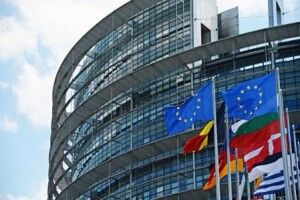 У Європарламенті застерегли керівництво України від політичних переслідувань Порошенка  - заява