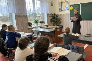 Вчителька з Волині вп'яте стала переможницею Радіодиктанту