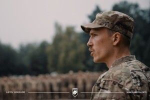 «Ця війна надовго, закликаю всіх зробити свідомий вибір і взяти до рук зброю»