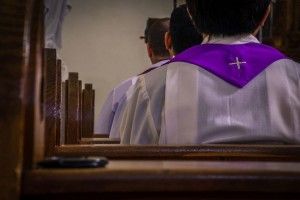 Це «жесть»: черговий сексуальний скандал у церкві викрив… чоловік-повія