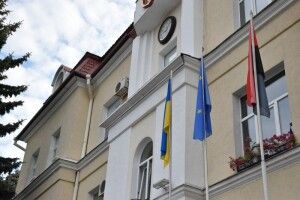 Житлові приміщення незаконно стають комерційними: у Луцьку візьмуться за «чорних реєстраторів»
