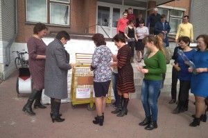 Учителі разом з учнями — у шкільних акціях