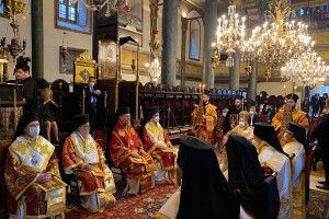 Архієпископ Православної церкви України Євстратій співслужив Вселенському Патріарху Варфоломію в Патріаршому соборі святого Георгія на Фанарі (Фото)