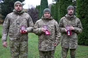Троє прикордонників з Волині отримали державні відзнаки