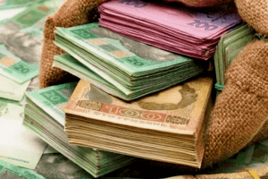 Відомий перелік банків Волині, де можна зняти готівку, коли немає світла