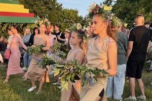 Як у наймолодшому місті на Волині відзначили стародавнє українське свято (Фото, відео)