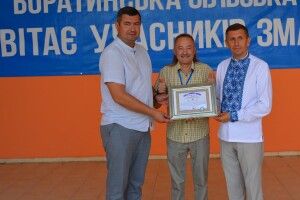 Понад тисяча волинян взяли участь у встановленні рекорду (Фото)