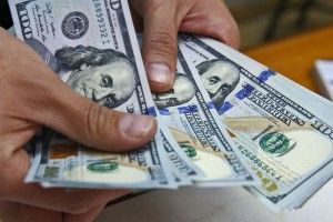 У Любомльському районному суді вимагали 1500 доларів хабара