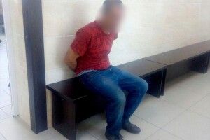 У Луцьку агресивний чоловік спробував вихопити зброю у поліцейської