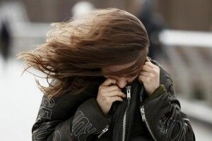 Волинян попереджають про сильний вітер та заморозки
