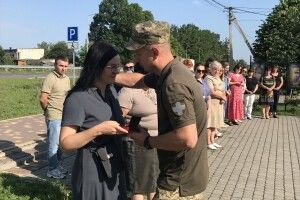 У громаді на Волині вручили орден «За мужність» родині загиблого Героя Миколи Сахарчука