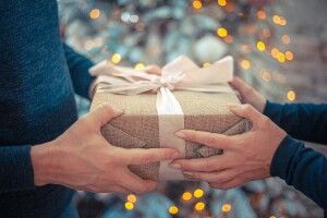 Дати відсвяткувати Новий рік: ЗМІ дізналися про плани Кабміну щодо локдауну 