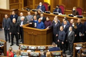 У Верховній Раді остаточно ліквідували фракцію ОПЗЖ