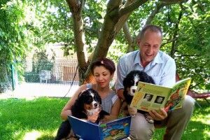 У Луцьку вже й цуценята взялися за книжки (Фото)