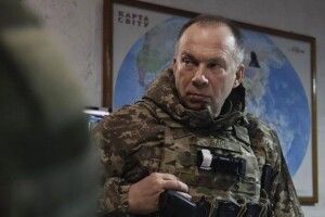 Ворог зазнає суттєвих втрат: Сирський розповів про ситуацію в Бахмуті 