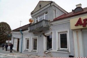 У Володимирі-Волинському обвалилась будівля (Фото)