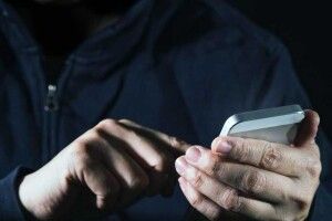 На Рівненщині жінка хотіла «врятувати» сина за 20000 гривень