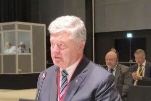 Порошенко  закликав НАТО запросити Україну до Альянсу на Вашингтонському саміті