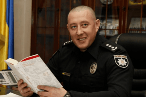 У домовину покладуть… поліцію