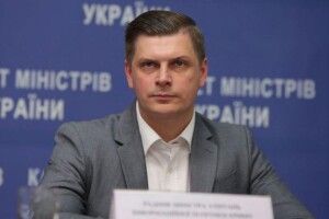 Нацрада і ДБР тиснуть на телеканал «Прямий», є задача його закрити - Костинський 