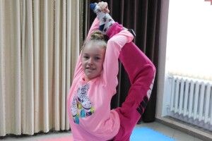 Дівчинка з волинського села мріє про велику гімнастику