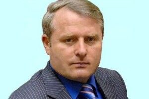 Суд достроково зняв судимість з екс-нардепа Лозінського