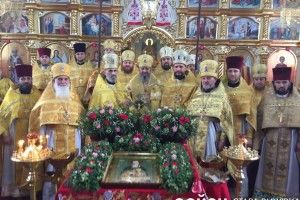 Старовижівські священники отримали церковні нагороди
