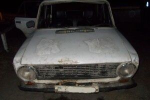 Залив очі за кермом і не побачив двох велосипедистів: на Рівненщині ВАЗ скоїв ДТП