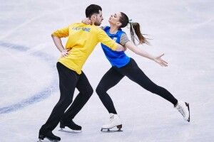 Українці у тренувальних костюмах перемогли на чемпіонаті світу з фігурного катання (Вражаюче відео)