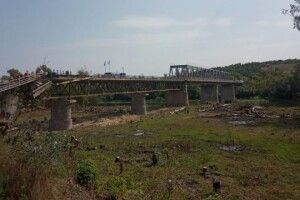 Бойовики блокують відновлення мосту в Станиці Луганській