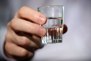 На Старому ринку злапали продавця алкогольного пійла