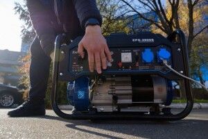 Мер Луцька пообіцяв частково компенсувати витрати на генератори для ЖЕКів та ОСББ