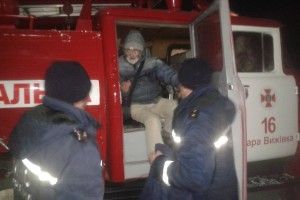 На Волині врятували чоловіка, який замерзав при дорозі