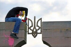 Президент Польщі не проти відновлення зруйнованих пам’ятників УПА – але висуває умови