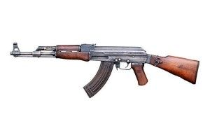 У Німеччині злапали чоловіка, який святкував перемогу збірної Росії з автоматом Калашникова в руках