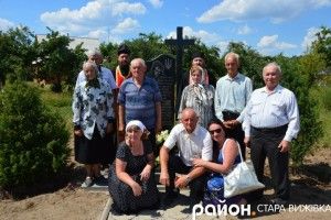 На Старовижівщині відкрили пам'ятник загиблій від окупантів родині
