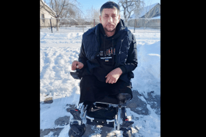 Місто-побратим підтримало прикордонника з Волині, який втратив на війні обидві ноги