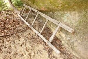 У Луцьку впав із драбини і загинув 35-річний чоловік 