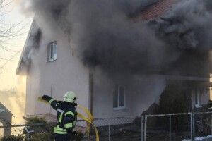 У селі на Волині горіла хата (Фото)