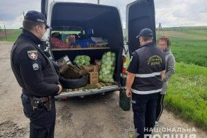 На Горохівщині затримали бус з безакцизним алкоголем (Фото) 