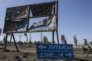 Ватажок бойовиків «ДНР» погрожує знищити позиції ЗСУ, Україна терміново скликає переговори у Мінську